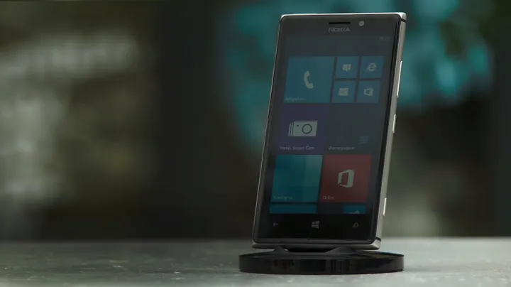 Обзор Nokia Lumia 925